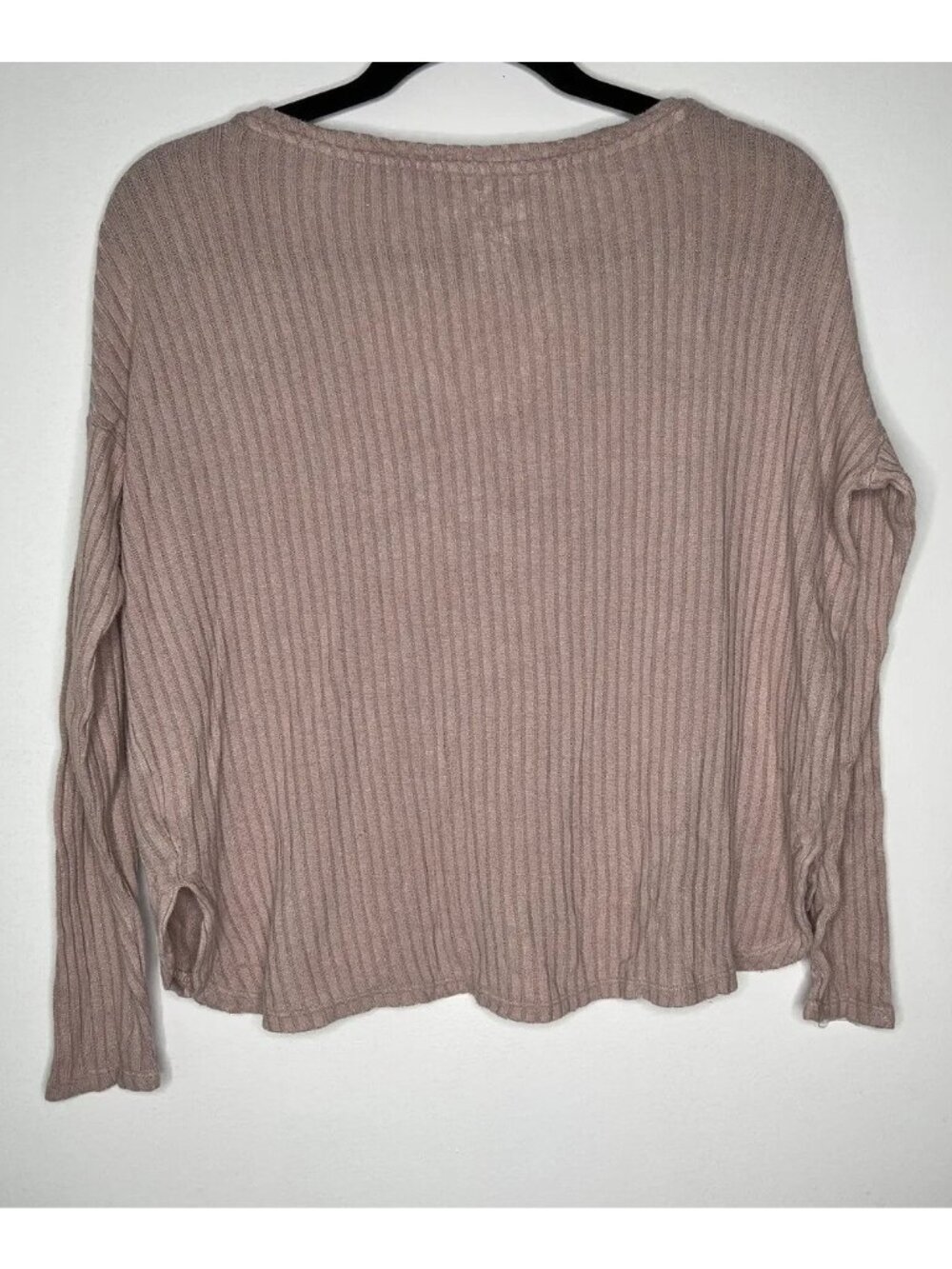 Soft & Sexy American Eagle Rib Size XS Pink Cropped Long Sleeve Light Sweater - Picture 3 of 4